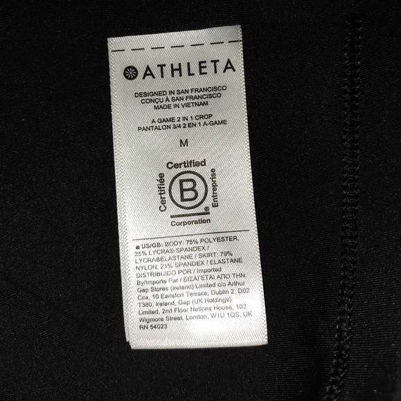 Athleta a Gsme 2 in 1 Crop skirt Skort Leggings Black Sz.MED - Picture 7 of 7